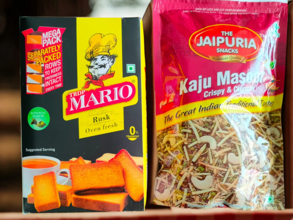 COMBO काजू मसूर नमकीन 350 ग्राम 80/-+ रस्क 70/-